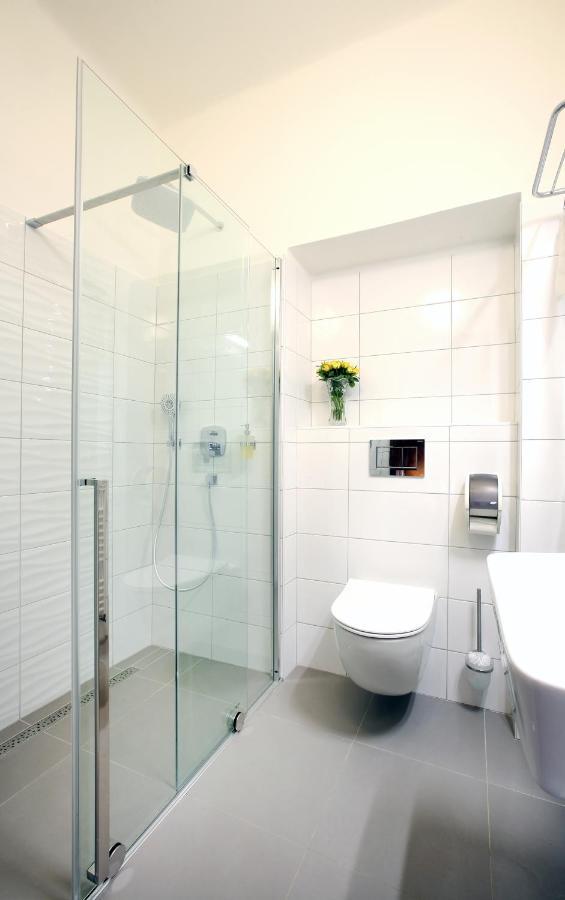Penzion Na 15. Poledniku Otel Jindřichŭv Hradec Dış mekan fotoğraf